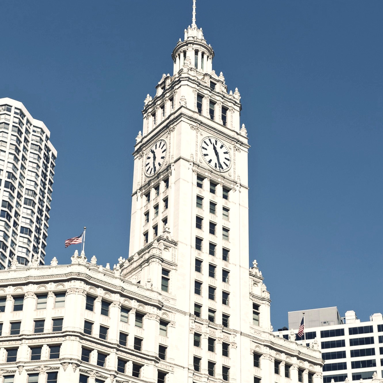 Wrigley Building and Chicago River near River North