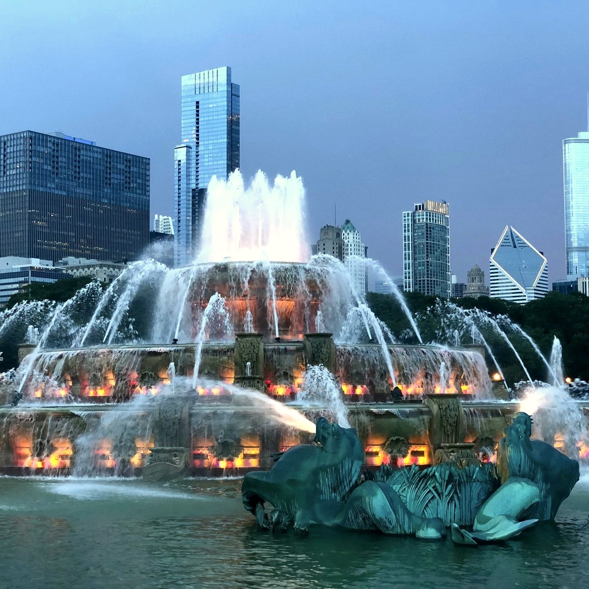 Buckingham Fountain in Grant Park
