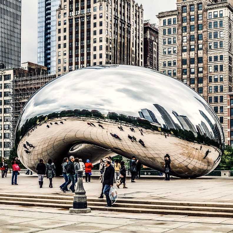Cloud Gate (The Bean) in Millennium Park